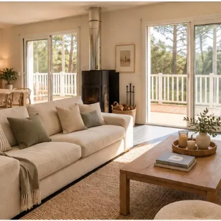 Maison De La Sud Holiday home *