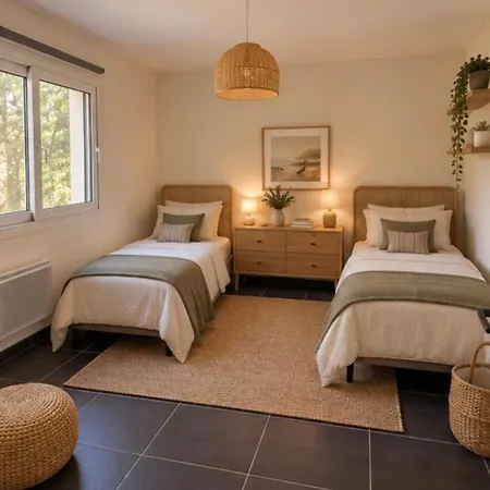 Maison De La Sud Holiday home *
